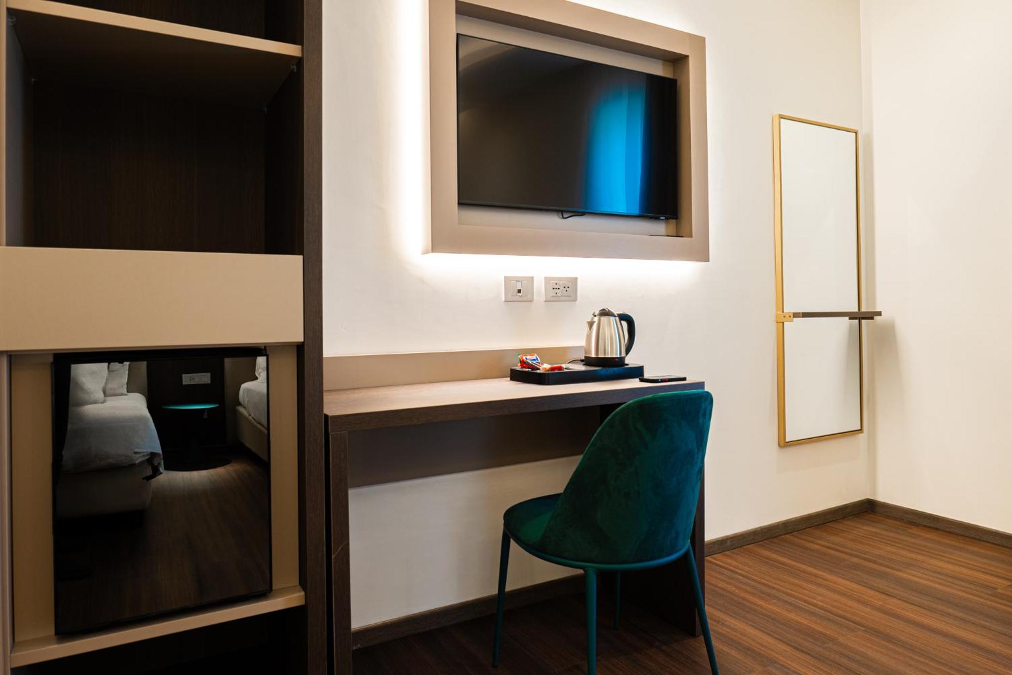 Hotel Vittoria Помпеи Экстерьер фото