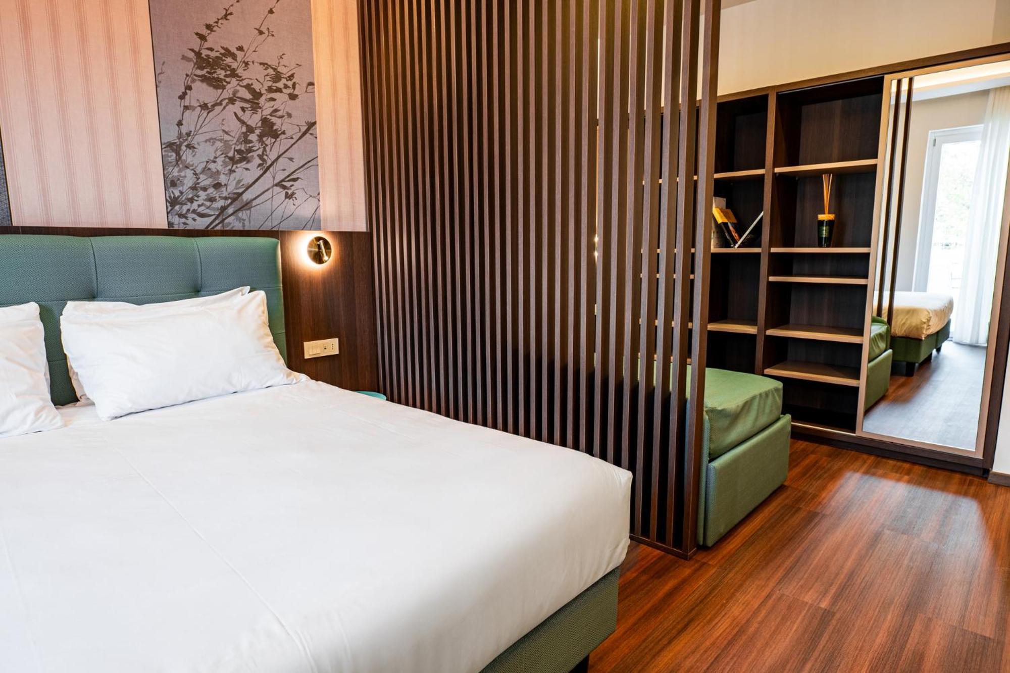 Hotel Vittoria Помпеи Экстерьер фото